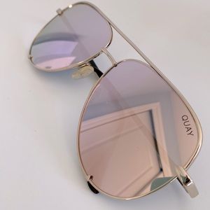 Quay X Desi Perkins High Key Aviator Glasses